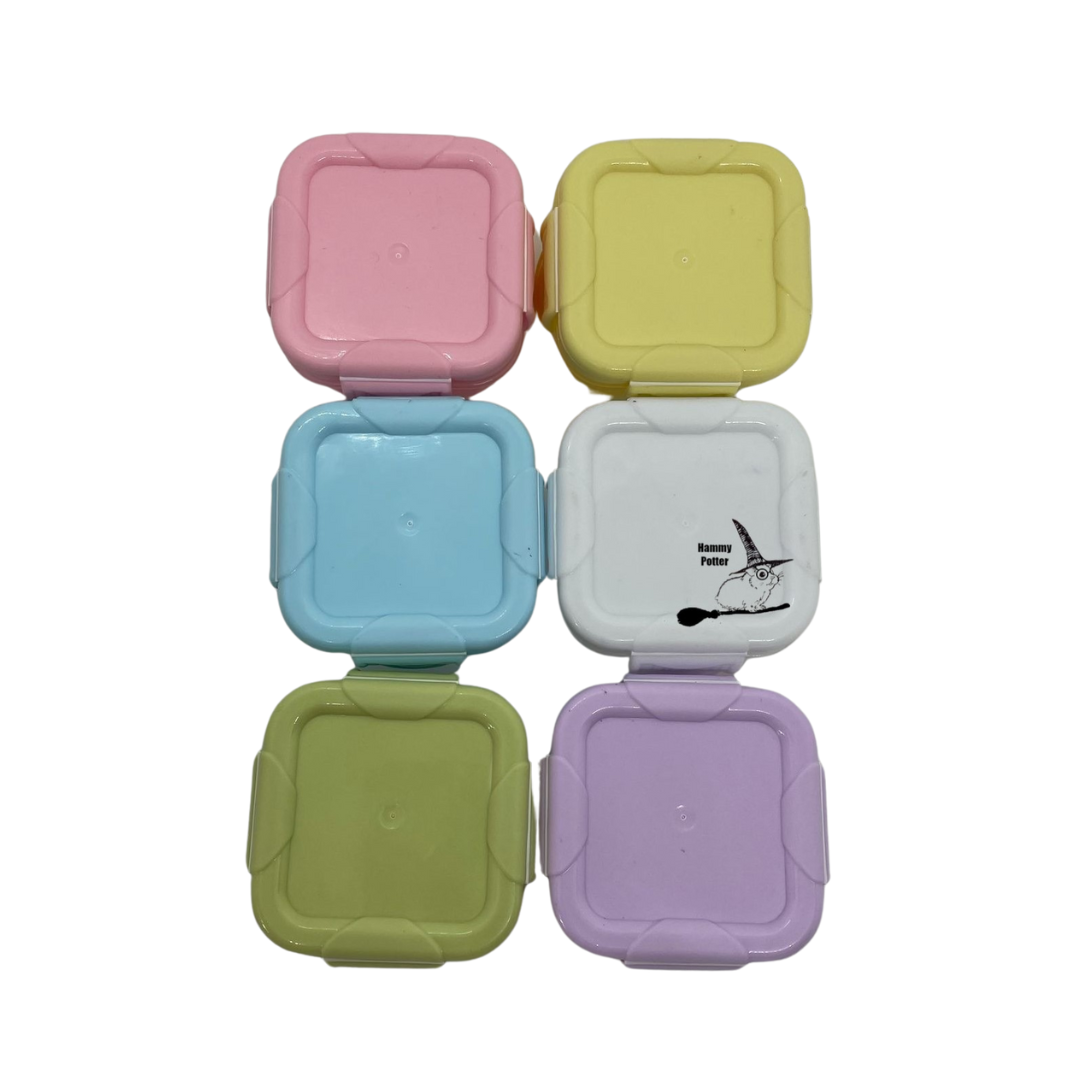 Mini plastic food storage boxes